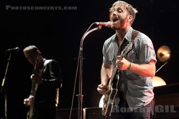 THE BLACK KEYS - 2012-08-25 - SAINT CLOUD - Domaine National - Grande Scene - 